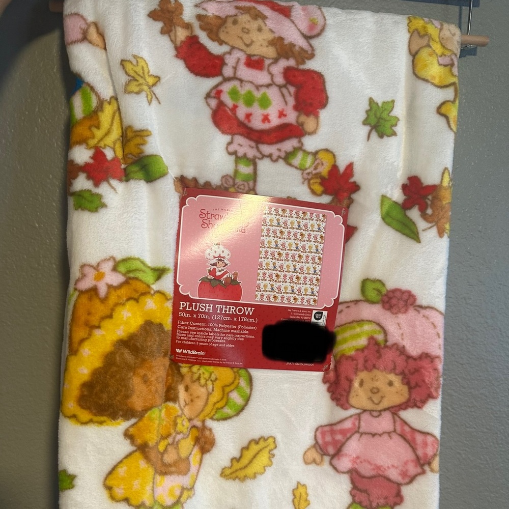 Strawberry Shortcake Fall Blanket